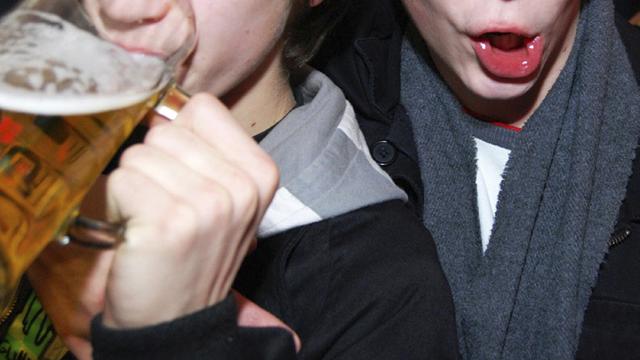Les jeunes et l'alcool [Keystone - Thomas Unterberger]