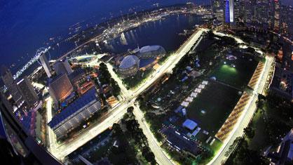 Les pilotes de F1 découvrent la nuit de Singapour.