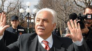 Dogu Perinçek accusé de terrorisme - En Turquie, Dogu Perincek a été inculpé pour appartenance à une organisation terroriste.