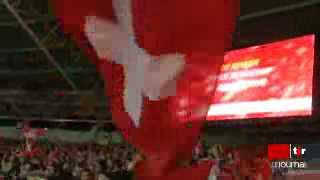 Match de football Suisse-Moldavie: les spectateurs affichent leur enthousiasme au stade de Genève