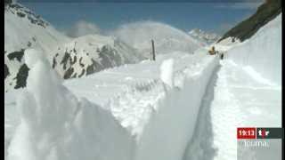 VS: véritable course contre la montre pour déneiger le col de la Furka