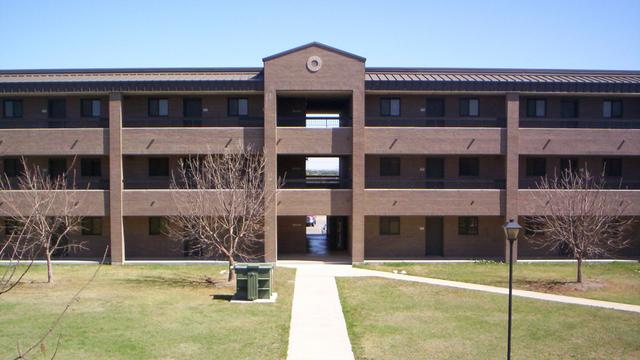 La base militaire de Fort Hood - ici le dortoir - a décrété un état d'urgence (http://www.hood.army.mil).