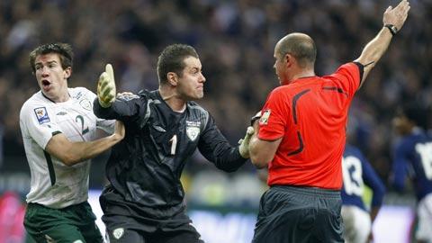 Shay Given a beau s'énerver, l'Eire n'ira pas en Afrique du Sud.