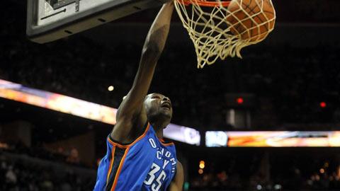 Kevin Durant a inscrit 25 points pour Oklahoma.