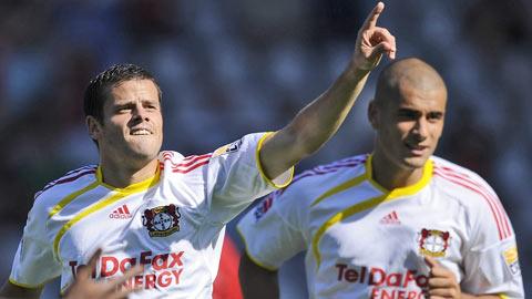 Barnetta et Derdiyok, un duo gagnant pour Leverkusen.