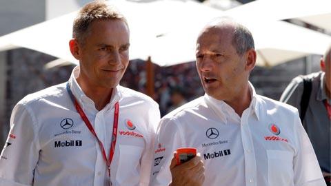 Martin Whitmarsh (à gauche) succède à Ron Dennis chez McLaren.