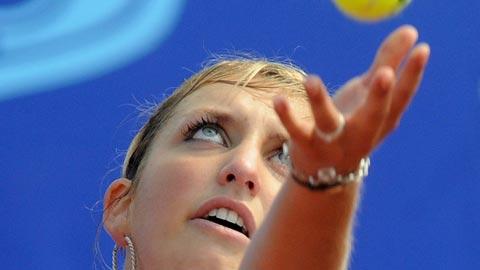 Timea Bacsinszky a facilement passé le 1er tour à Istanbul.