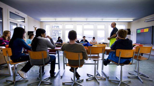 La forte natalité mettra les classes suisses sous pression.