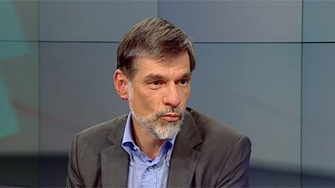 Baisses d'impôts à Genève: Guillaume Barazzone, Député (PDC/GE) s'oppose à René Longet, président (PS, GE).
