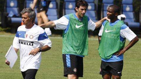 Mourinho attend beaucoup de ses nouvelles recrues Milito et Eto'o.