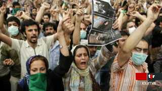 Iran: la réélection d'Ahmadinejad a été accueillie dans une atmosphère très tendue