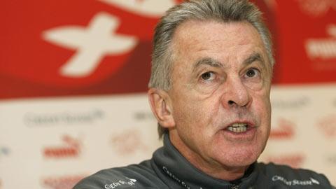 Hitzfeld attend le tirage au sort de vendredi avec impatience.