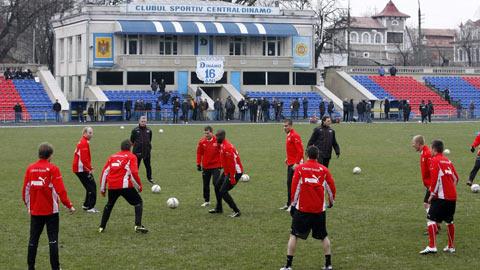 Les Suisse à l'entraînement sous le ciel couvert de Chisinau.