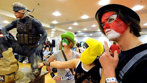 Les fans de mangas viennent déguisés au Palais de Beaulieu.