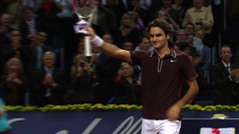 Sport en vidéo Tennis / Swiss Indoors (2e tour): Seppi menait 40-0 dans le dernier jeu face à Federer (5)