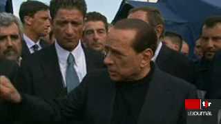 Séisme en Italie: Silvio Berlusconi n'hésite pas à plaisanter