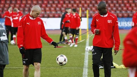 Senderos est en concurrence avec Djourou pour jouer en Moldavie.