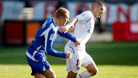 Stéphane Grichting pourrait bien encore retrouver Karim Benzema en L1.