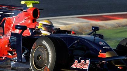 Buemi enchaîne les séances d'essais avec sa Toro Rosso.