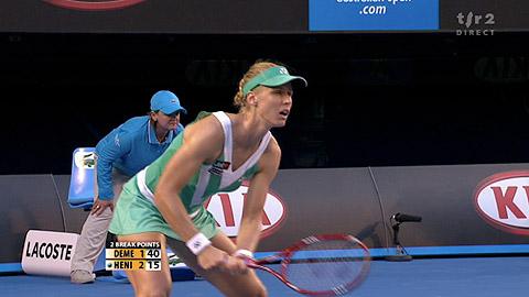 Tennis / Open d'Australie: Dementieva - Henin. Un smash de la joueuse belge