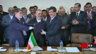 L'Iran, le Brésil et la Turquie signent un accord sur l'échange de combustible nucléaire