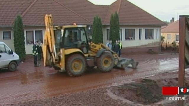 Hongrie: l'état d'urgence a été déclaré dans trois départements du pays suite à la rupture d'une digue dans une usine d'aluminium