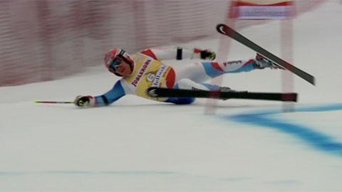 Ski alpin / géant Adelboden: la chute de Didier Cuche (1)
