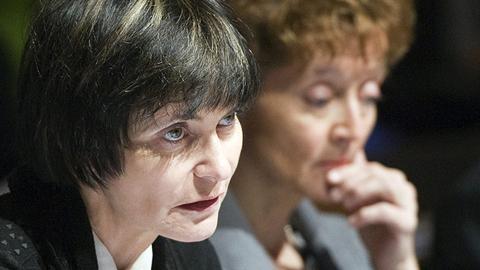 Micheline Calmy-Rey et Eveline Widmer-Schlumpf parlent d'une seule voix sur les bonus.