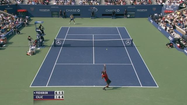 Tennis / US Open / Federer-Cilic: C'est dur pour Federer dans ce 3e set mais il se bat bien et arrive à l'emporter (6-4)