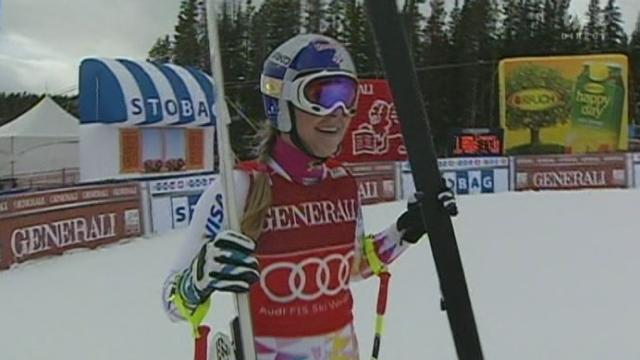 Ski / Descente Dames de Lake Louise :  Lindsey Vonn survole une nouvelle fois ses concurrentes.