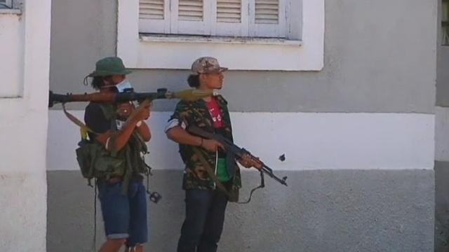 Séquences choisies - Traque aux snipers à Tripoli