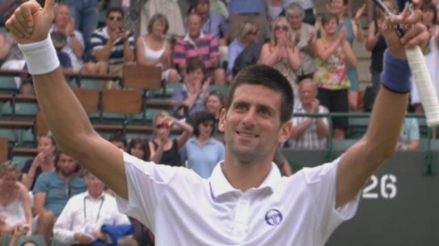 Tennis / Wimbledon / Djokovic-Llodra: Llodra n'a rien pu faire face à la puissance du Serbe qui s'impose facilement (6-3, 6-3, 6-3)