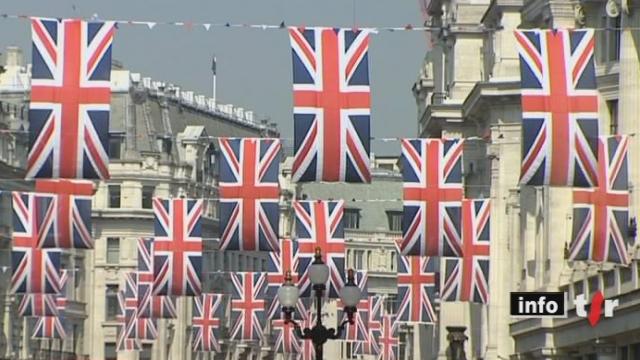 Angleterre: la monarchie attend beaucoup du mariage entre Kate et William