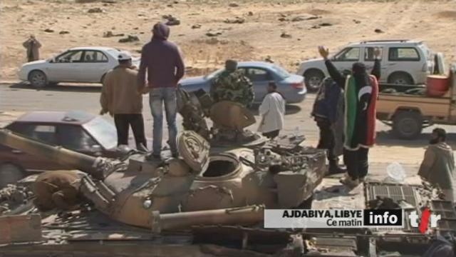 Libye: les frappes de la coalition internationale permettent aux insurgés de reprendre le contrôle de la ville d'Ajdabiya à l'est du pays