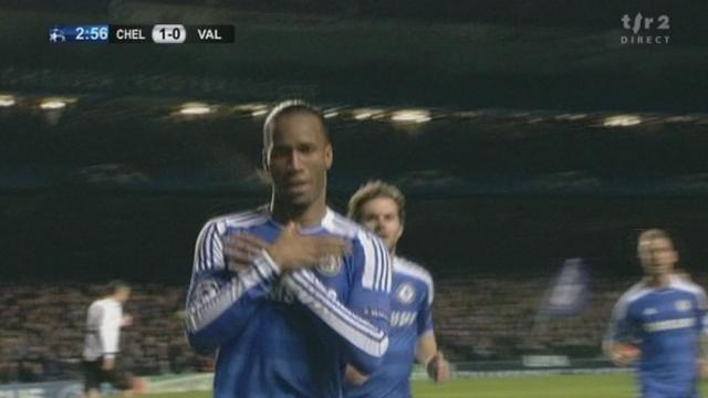 Football / Ligue des Champions (gr. E): Chelsea-Valence (1-0) Drogba ouvre le score dès la 3e minute grâce à une belle frappe croisée que Diego Alves ne peut arrêter