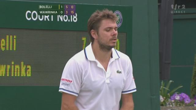 Tennis / Wimbledon (2e tour): Stefano Bolelli (ITA) - Stanislas Wawrinka (SUI). Le Suisse est mené 2 manches à rien (7-6 6-3)