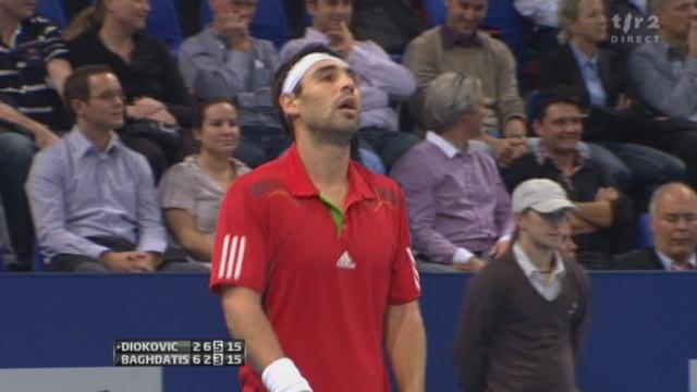 Tennis / Swiss Indoors (quarts): Novak Djokovic (SER) se qualifie pour les demi-finales en battant Baghdatis en 3 manches. en demis, son adversaire sera le Japonais Kei Nichikori