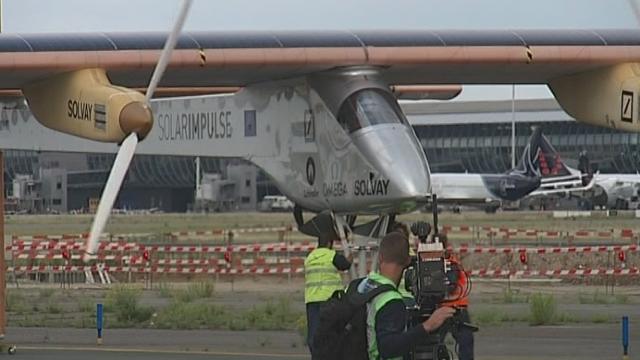Solar Impulse abandonne son vol vers Paris