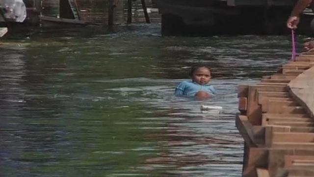 Thaïlande: Bangkok au sec mais le nord toujours inondé