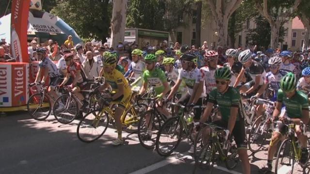 Cyclisme / 98e Tour de France (17e étape, Gap - Pinerolo/ITA): le départ et les fuyards