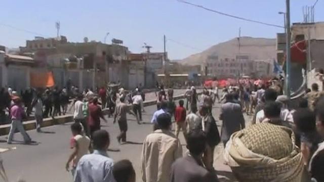 Nouvelle journée d'affrontements au Yémen