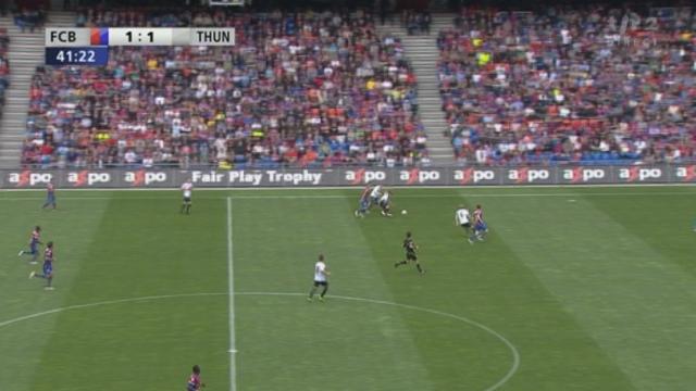 Football / Axpo Super League (34e journée): Bâle - Thoune 2-1 à la mi-temps. Un penalty contesté permet à Frei de marquer le 2-1 (43e)
