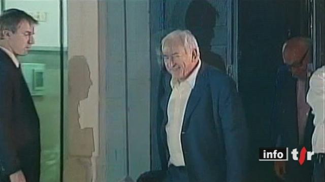 Affaire DSK: Dominique Strauss-Kahn a fêté sa première soirée d'homme libre dans un restaurant chic de Manhattan (New York)