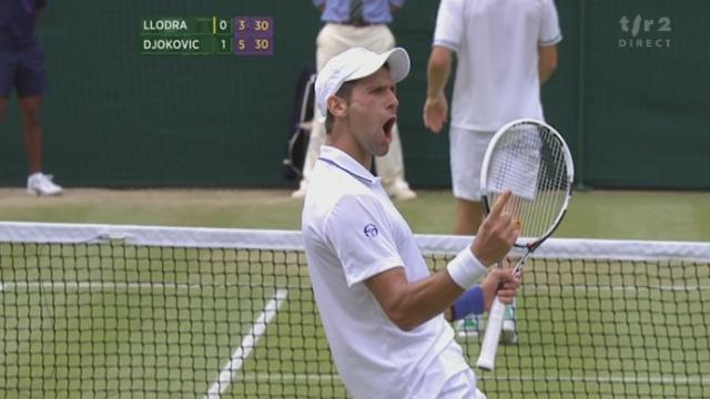 Tennis / Wimbledon / Djokovic-Llodra: Le point du jour est signé Novak Djokovic!!!