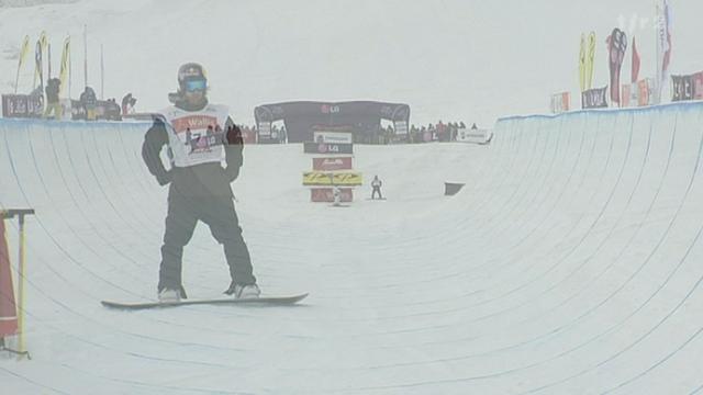 Snowboard / Coupe du Monde halfpipe à Saas Fee: le 1er run de Iouri Podlatchikov (SUI), 2e intermédiaire
