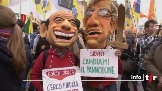 Italie: de grands rassemblements de l'opposition à Rome samedi demandaient la démission de Silvio Berlusconi