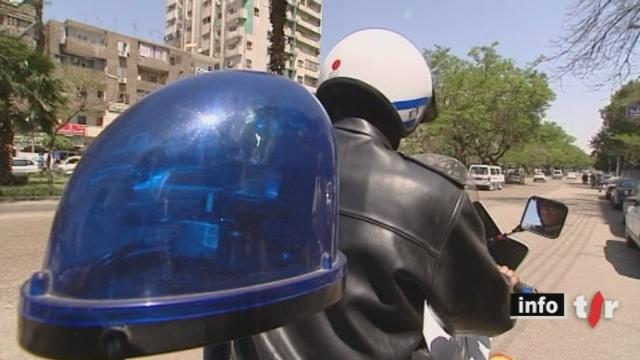 Egypte: les policiers tentent de redorer leur image