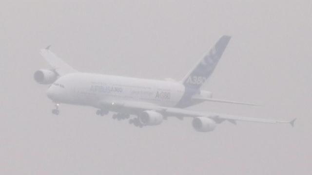 Séquences choisies - Le retour de l'A380 au Bourget