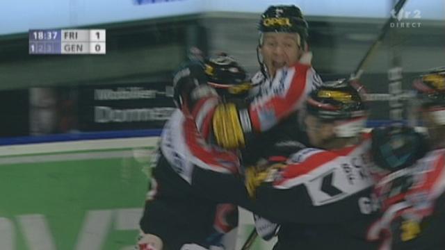 Hockey / NLA (25e journée): Fribourg-Gottéron - Genève-Servette: 1'23'' pour l'ouverture du score par Shawn Heins pour les Dragons fribourgeois