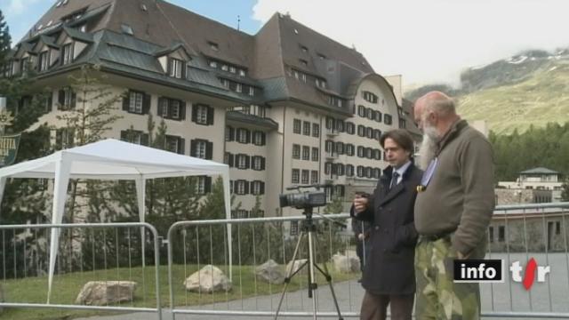 Les membres du groupe de Bilderberg, un club tres fermé qui réunit depuis 1954 les puissants de la planète, se réunissent à Saint-Moritz (GR)